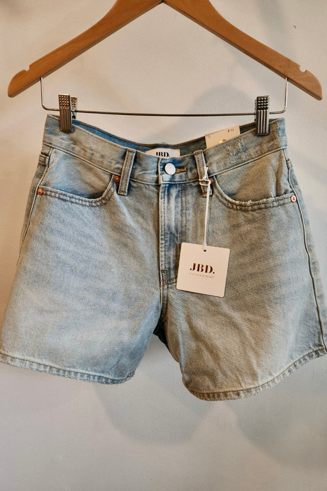 Final Sale - Classic 5" Denim Shorts