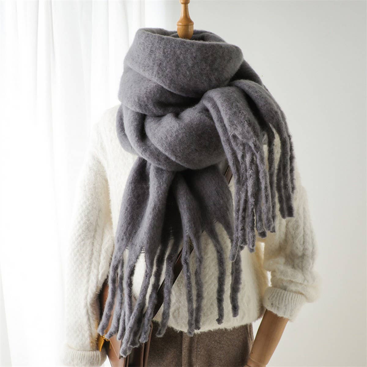 Solid Chunky Tassel Scarf