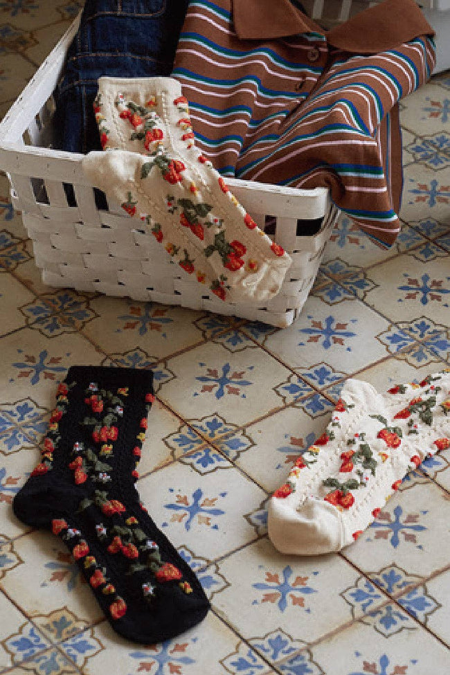 Crew Strawberry Socks