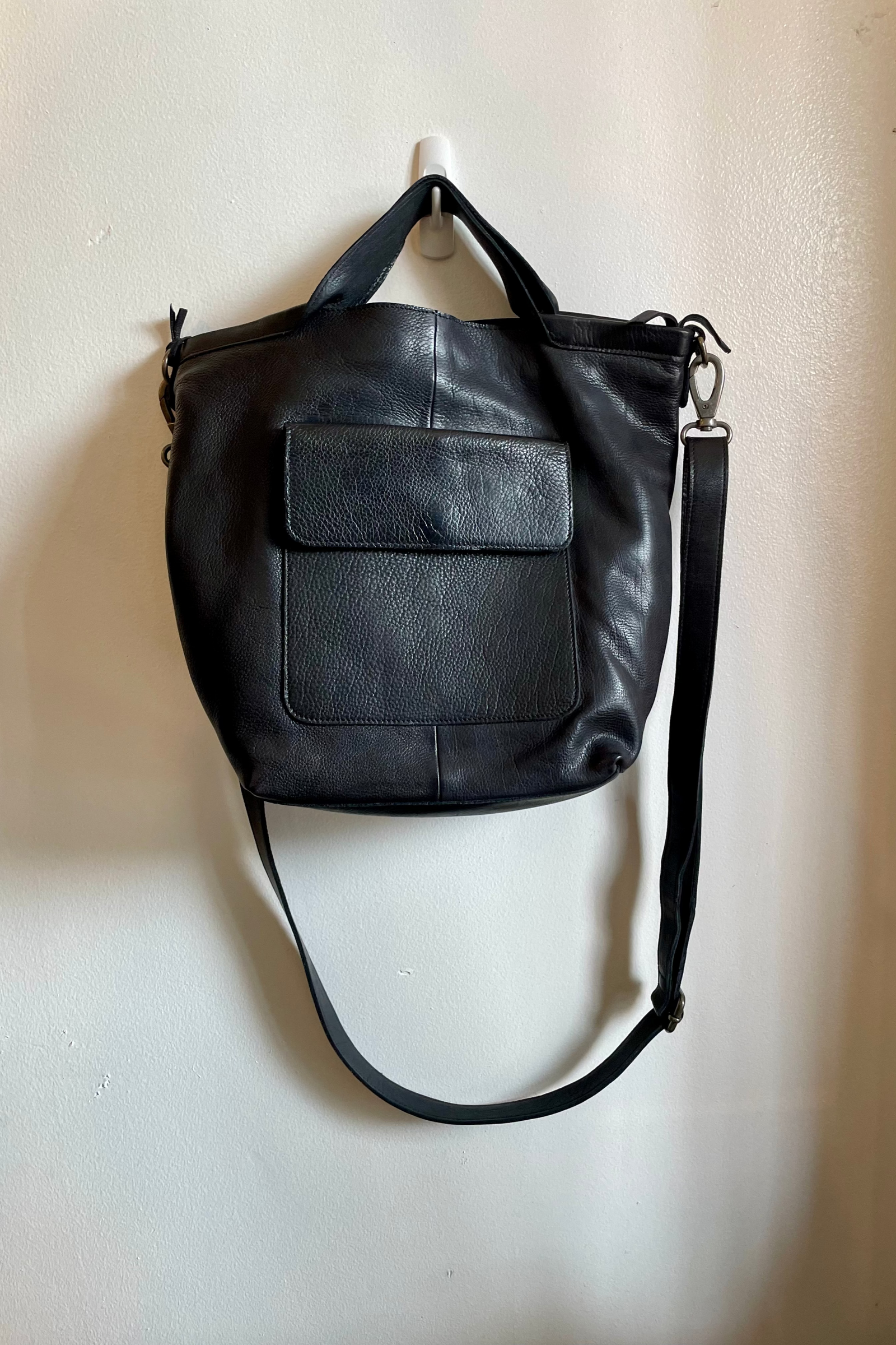 Bianca Handcrafted Leather Crossbody Tote