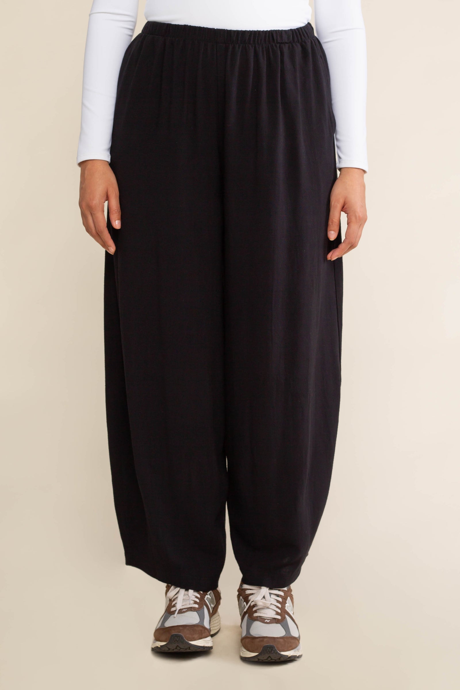 Linen Blend Barrel Pant