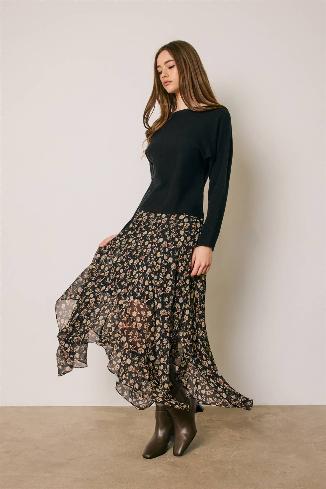 Floral Handkerchief Hem Skirt
