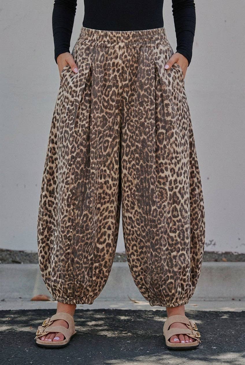 Balloon Hem Animal Print Pants