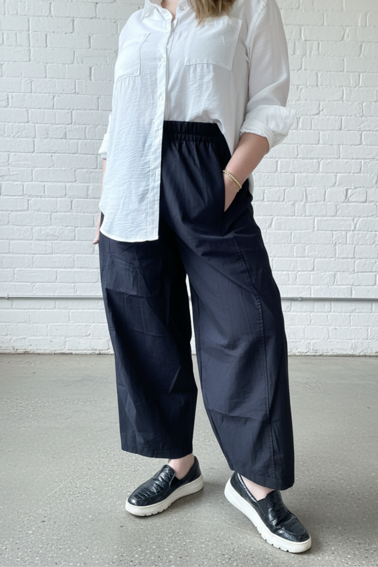 Relaxed Cotton Barrel Pants