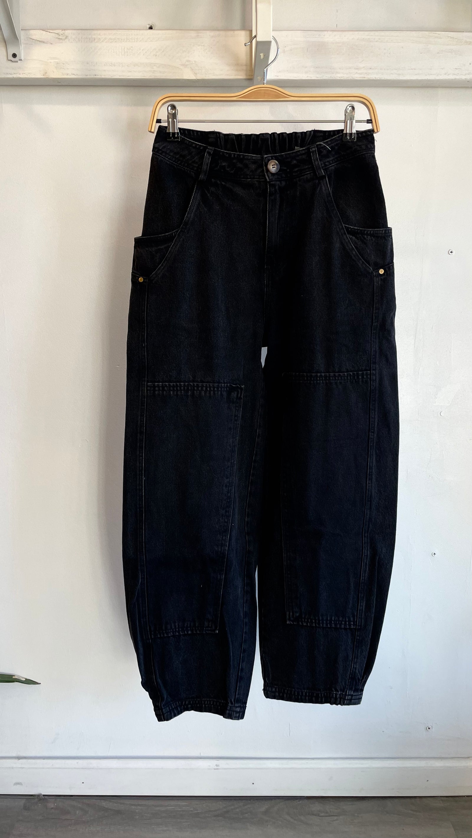 Final Sale - Barrel Pant