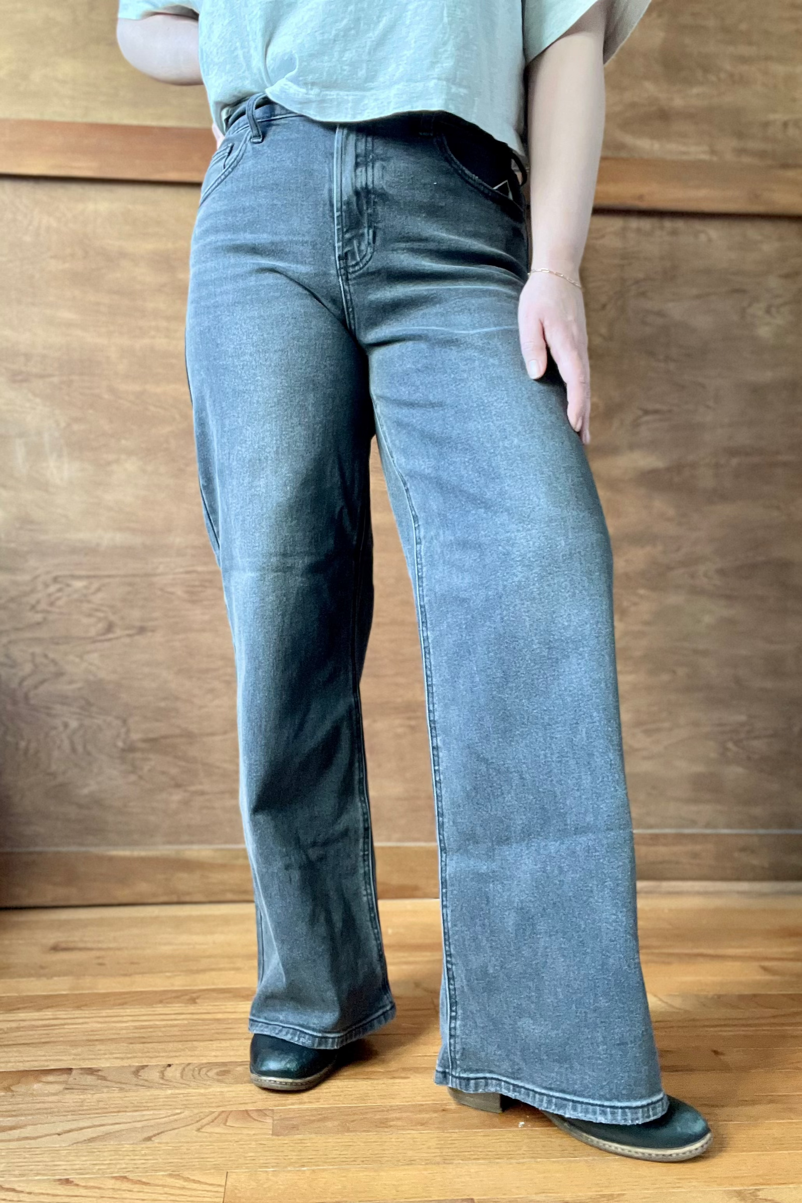 Relaxed Straight Leg Jeans