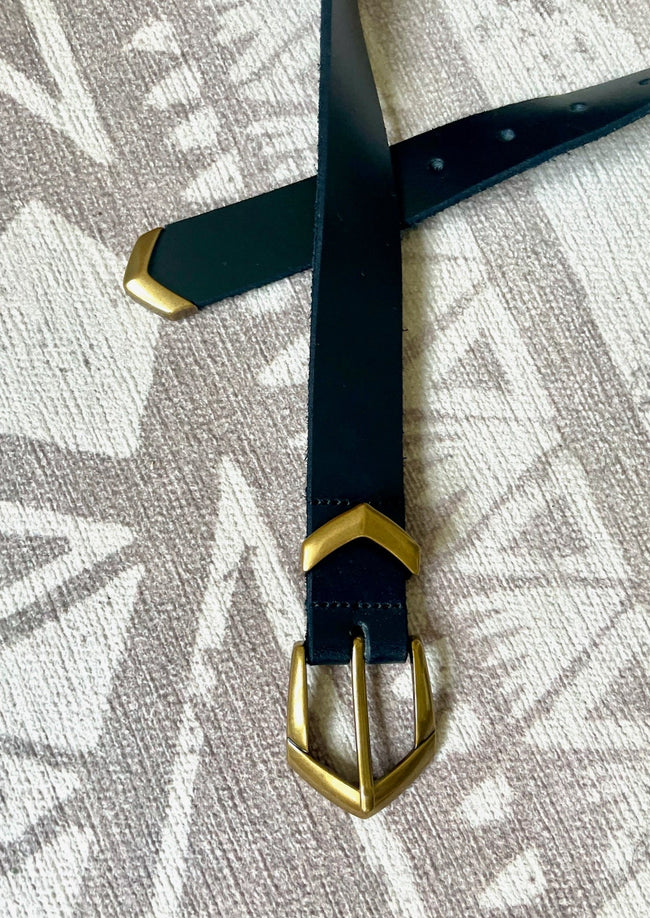 Boho Triangular Buckle Leather Belt in Black