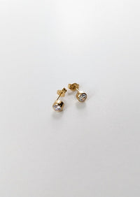 Single Stone Studs