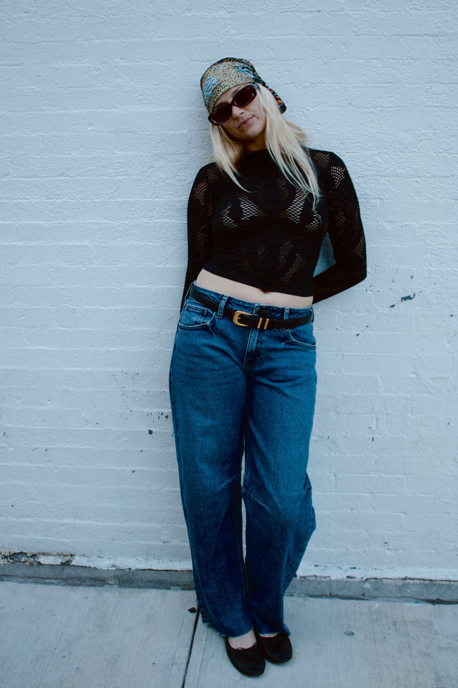Mid Rise Barrel Jeans
