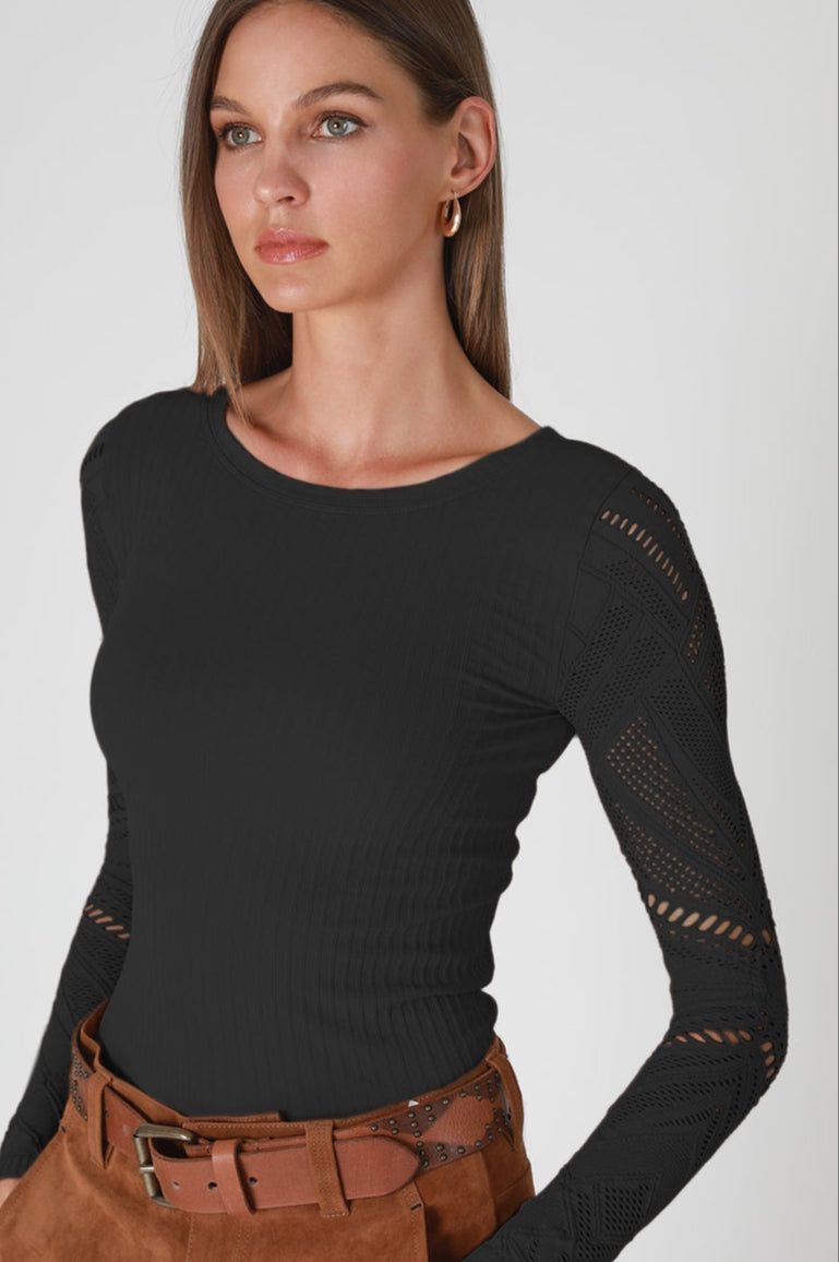 Deco Lace Sleeve Top