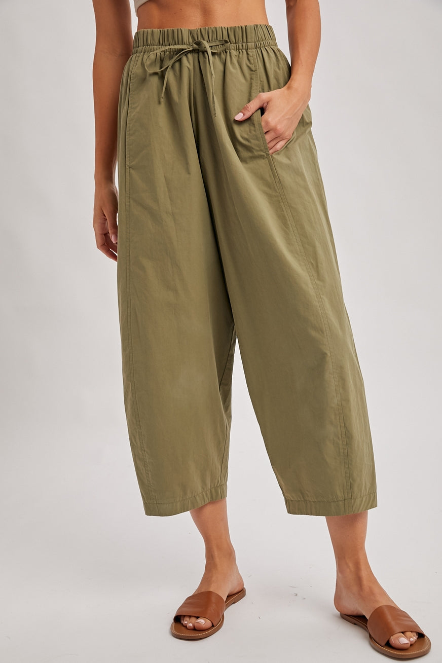 Relaxed Cotton Barrel Pants