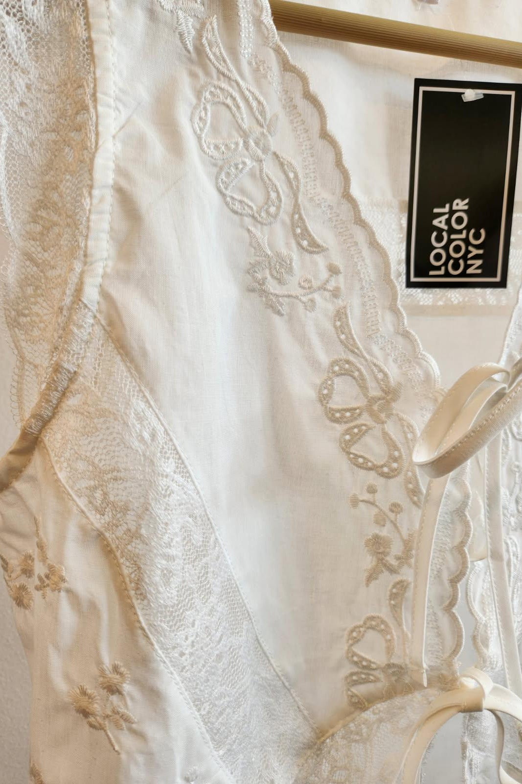 Lace Sleeveless Top
