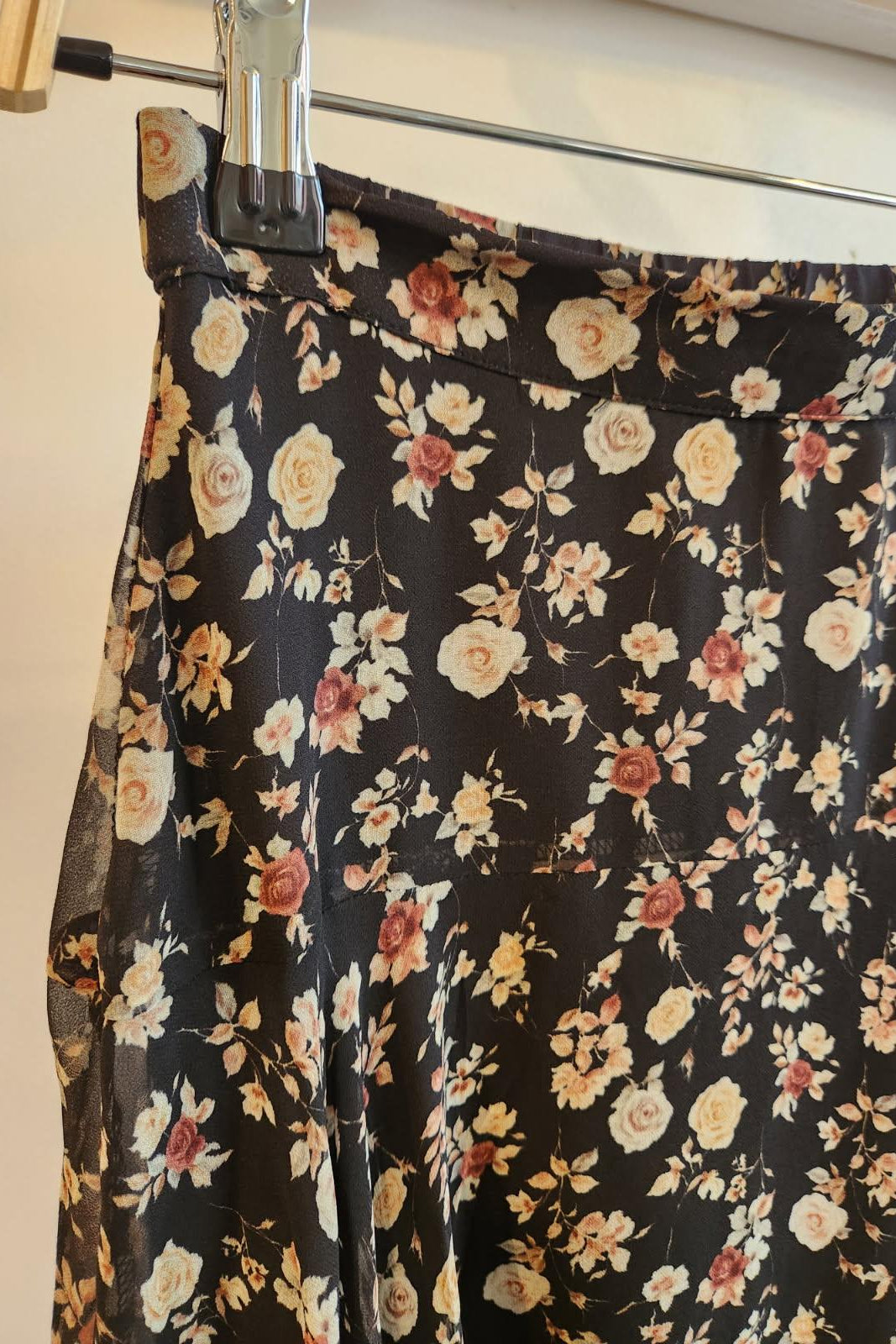 Floral Handkerchief Hem Skirt