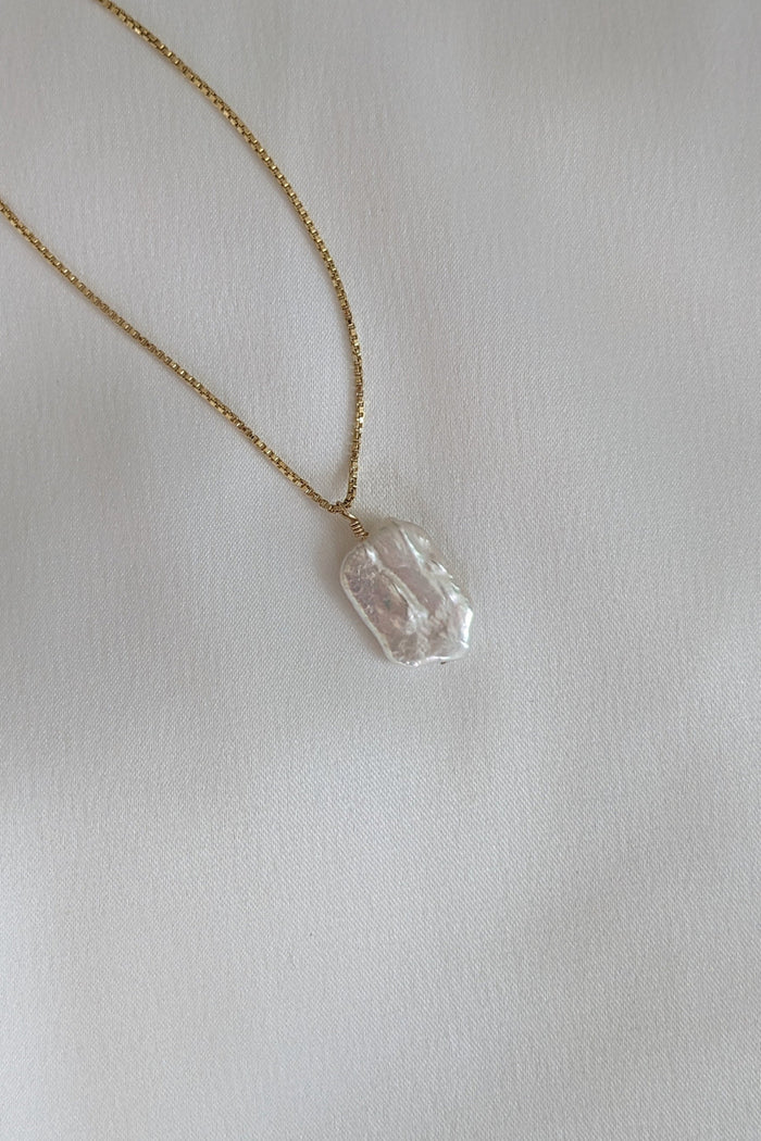 Odette Baroque Pearl Necklace